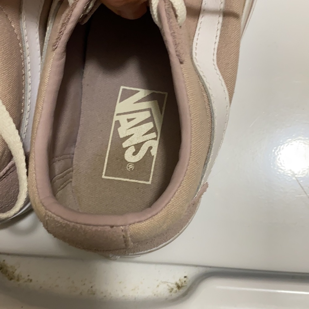 Vans - Picture 4 of 4